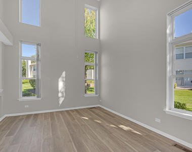 1530 E Chivalry Court - Photo Thumbnail 2