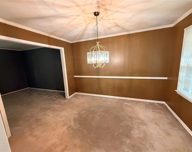 2878 Pine Valley Circle - Photo Thumbnail 6
