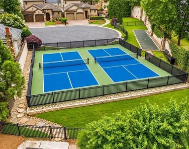 727 Stickley Oak Way - Photo Thumbnail 29