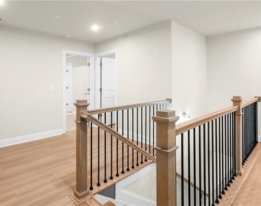 727 Stickley Oak Way - Photo Thumbnail 11