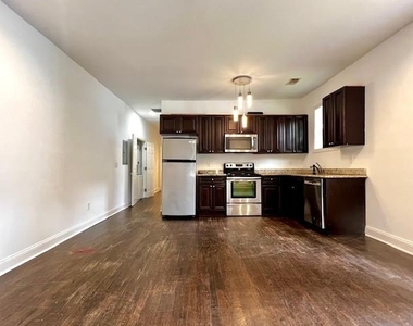 1276 Hill Street Se - Photo Thumbnail 3