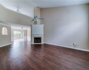 3171 Serenade Court - Photo Thumbnail 5