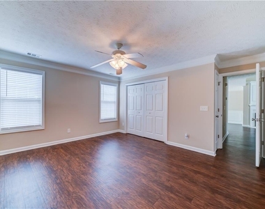 3171 Serenade Court - Photo Thumbnail 14