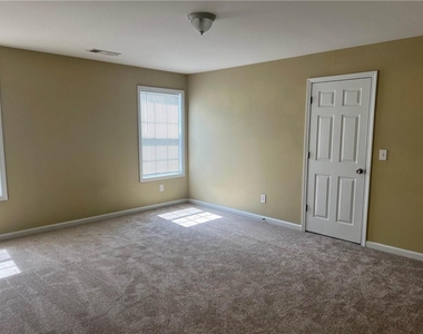 6321 Stewart Ridge - Photo Thumbnail 7