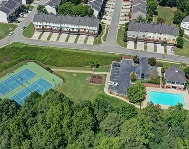 606 Market Place Lane - Photo Thumbnail 22