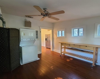39 Howard Street Ne - Photo Thumbnail 20