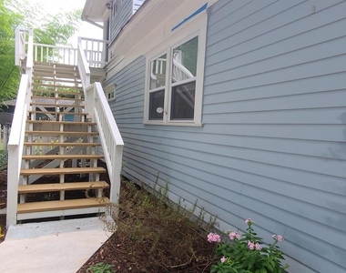 39 Howard Street Ne - Photo Thumbnail 25