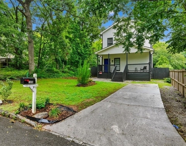 1806 Charleston Avenue Se - Photo Thumbnail 1