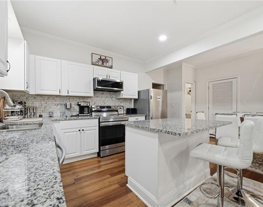 1806 Charleston Avenue Se - Photo Thumbnail 22