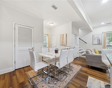 1806 Charleston Avenue Se - Photo Thumbnail 14