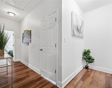 1806 Charleston Avenue Se - Photo Thumbnail 30