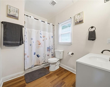 1806 Charleston Avenue Se - Photo Thumbnail 15