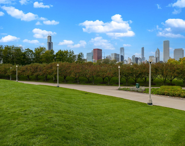 360 E Randolph Street - Photo Thumbnail 48