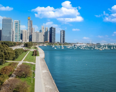 360 E Randolph Street - Photo Thumbnail 47