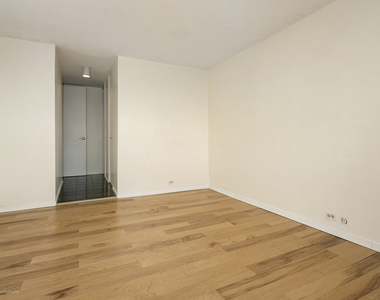 360 E Randolph Street - Photo Thumbnail 24