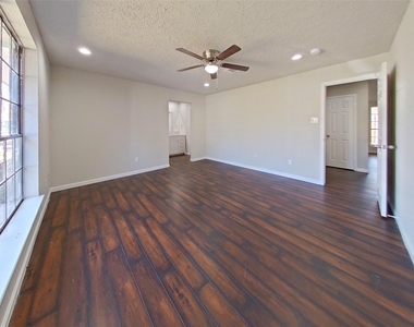 11210 Camphorwood Drive - Photo Thumbnail 13