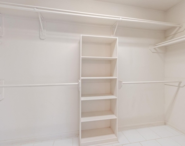 3827 Alder Pass Court - Photo Thumbnail 21