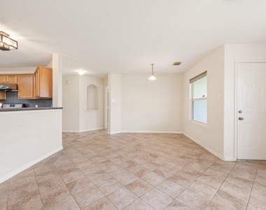 3827 Alder Pass Court - Photo Thumbnail 14