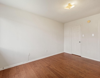 3827 Alder Pass Court - Photo Thumbnail 28