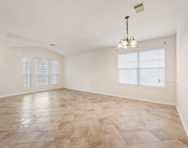 3827 Alder Pass Court - Photo Thumbnail 7