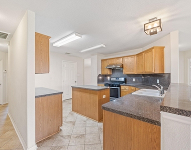 3827 Alder Pass Court - Photo Thumbnail 15