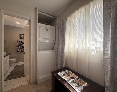 5861 Inwood Drive - Photo Thumbnail 13