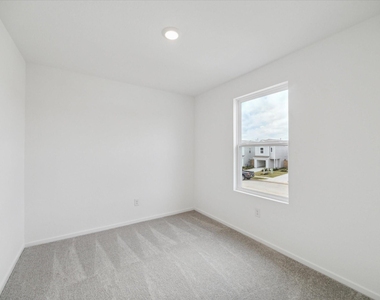 18246 Via Aurelia Drive - Photo Thumbnail 10