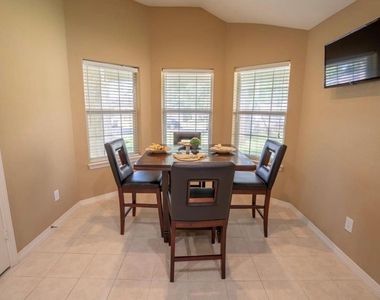 16706 Camber Court - Photo Thumbnail 5