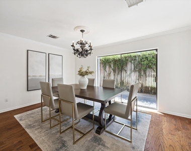 2422 Nantucket Drive - Photo Thumbnail 3