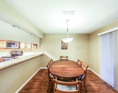 8100 Cambridge Street - Photo Thumbnail 5