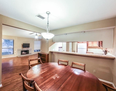 8100 Cambridge Street - Photo Thumbnail 6