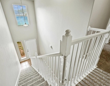 12067 Clifton Oaks Drive - Photo Thumbnail 16