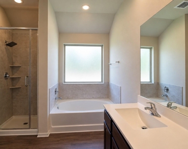 2903 Arbors Edge Court - Photo Thumbnail 6