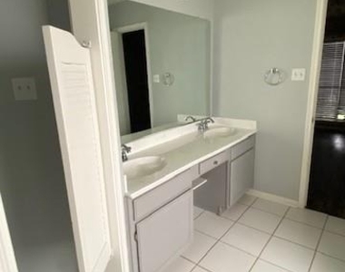 2216 Westminister Street - Photo Thumbnail 15