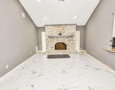 481 County Road 2084 - Photo Thumbnail 4