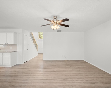 115 S Vesper Bend Circle - Photo Thumbnail 10