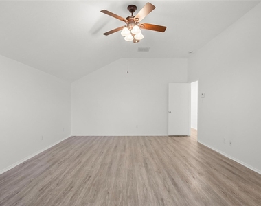 115 S Vesper Bend Circle - Photo Thumbnail 19