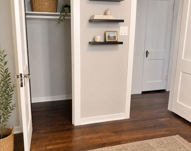 4705 Park Drive - Photo Thumbnail 11