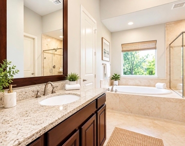 8822 Lakeshore Bend Drive - Photo Thumbnail 26