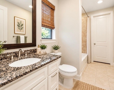 8822 Lakeshore Bend Drive - Photo Thumbnail 35