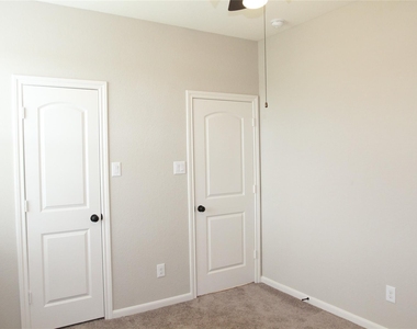 12102 La Strada Street - Photo Thumbnail 27
