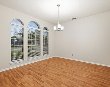 14203 Torrey Forest Drive - Photo Thumbnail 6