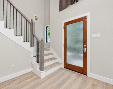 3408 St Emanuel Street - Photo Thumbnail 2