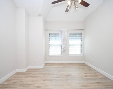 3408 St Emanuel Street - Photo Thumbnail 15