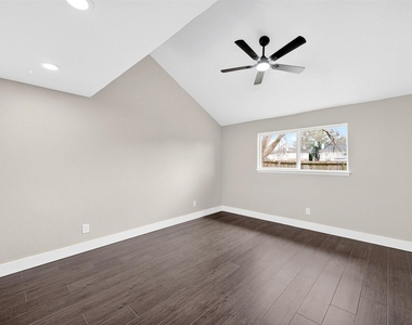12303 Shelwick Drive - Photo Thumbnail 13