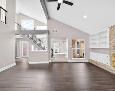 12303 Shelwick Drive - Photo Thumbnail 6