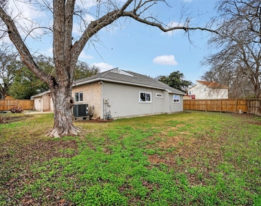 12303 Shelwick Drive - Photo Thumbnail 24