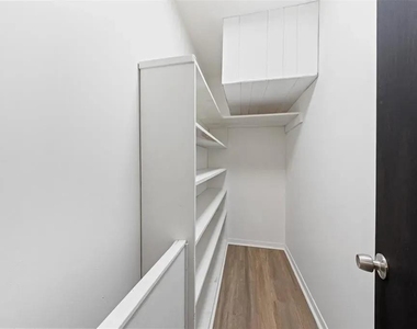 3201 Creel Court - Photo Thumbnail 17