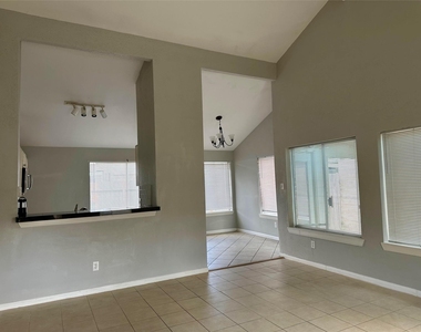 18530 Meadows Way Drive - Photo Thumbnail 4
