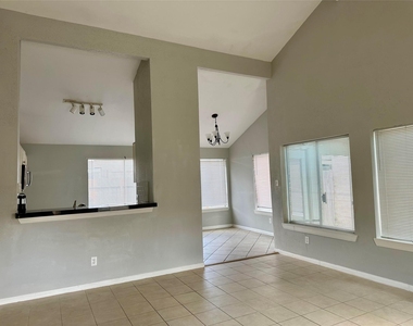 18530 Meadows Way Drive - Photo Thumbnail 7